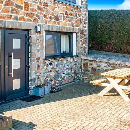 Sophisticated Holiday Home In Lierneux Near Forest 외부 사진