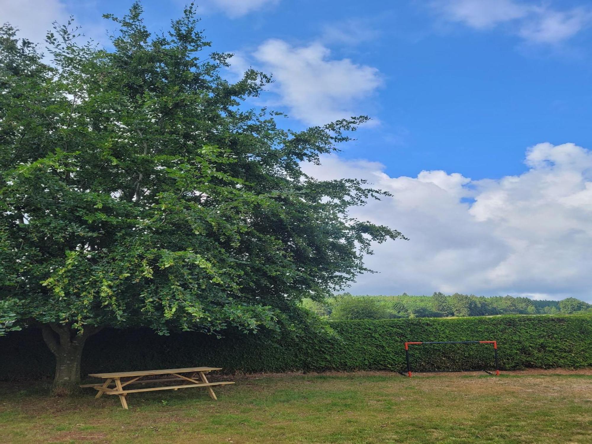 Sophisticated Holiday Home In Lierneux Near Forest 외부 사진
